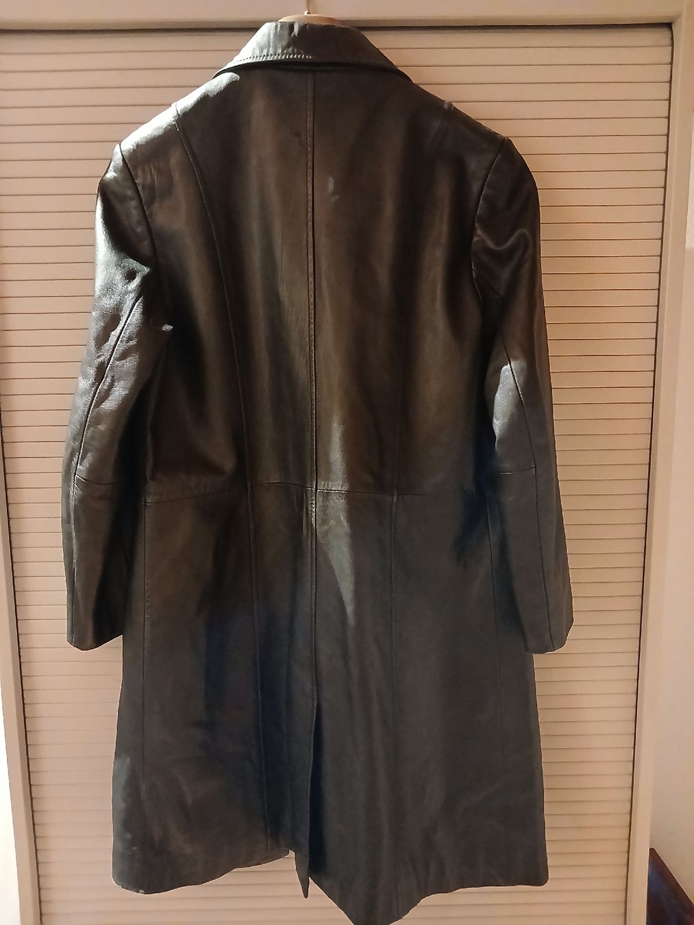 Cappotti: Long "Per Una" (M&S) lined black leather coat size 10 – Usato da Turbenthal venduto da viw_48fr 1