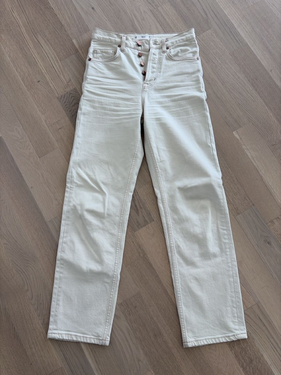 Mango Jeans: MNG Weisse Jeans Premium, Gr. 32 – Usato da Au ZH venduto da eac_gm25