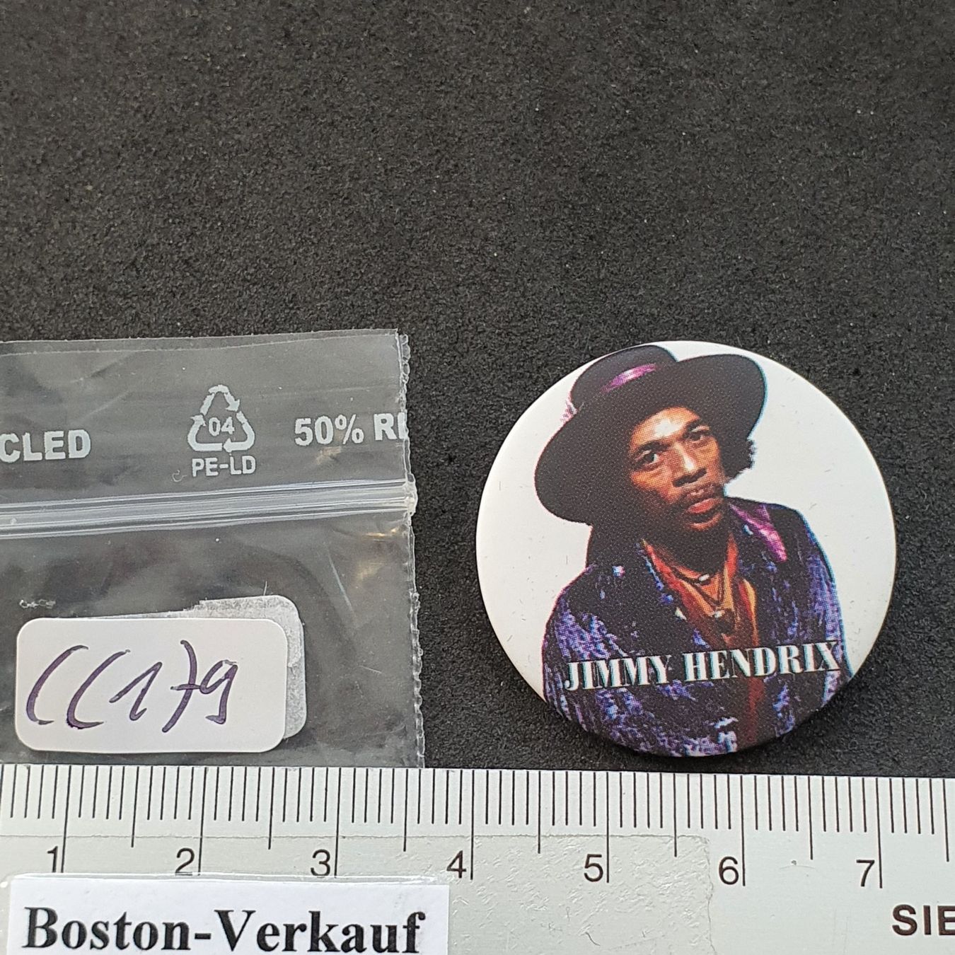 Placchette & Badge: CC179 - Pin /Button - Musik - JIMMY HENDRIX – Usato da Reinach BL venduto da Boston-Verkauf