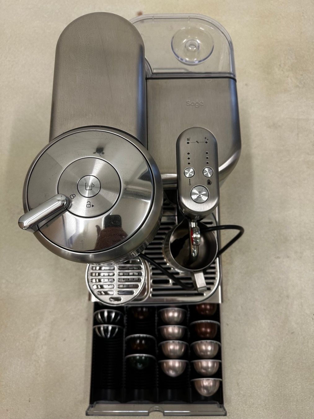 Nespresso Macchine per caffè & Macchine per espresso: Nespresso Vertuo – Usato da Hirschthal venduto da inf_xk9t 1