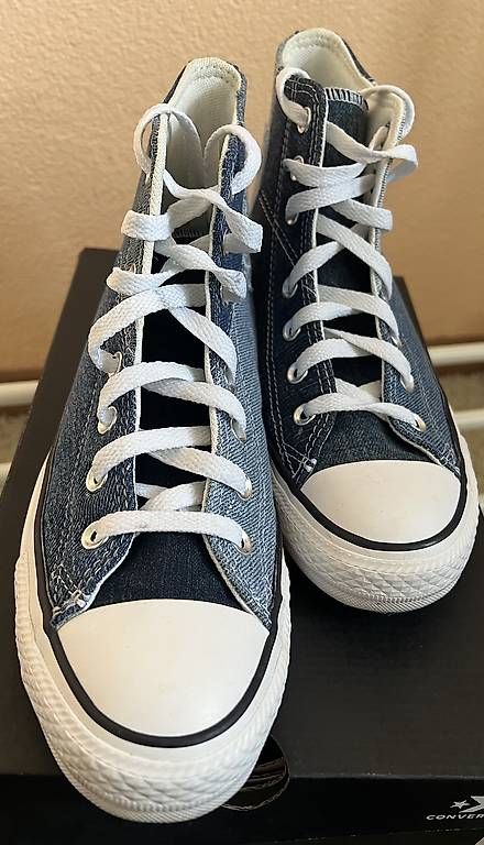 Scarpe da uomo: Converse All Star Jeans Look Gr. 39 – Usato da Bern venduto da Happyturtle