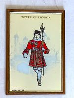 Klassischer Vintage Pub-Spiegel, Beefeater – Tower of London