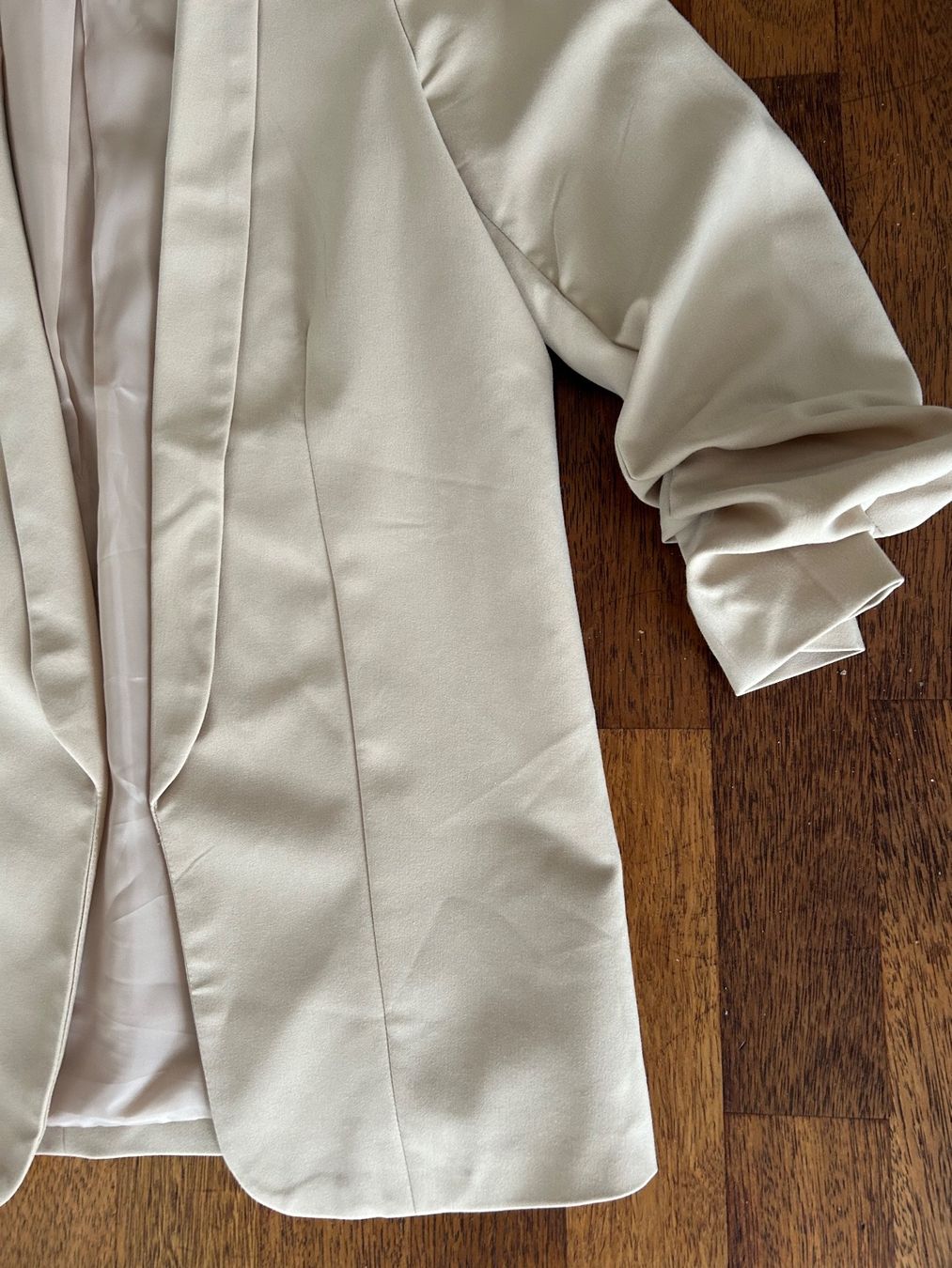 Vila Giacche: Blazer Vila, beige,  M – Usato da Seuzach venduto da Megane1 2