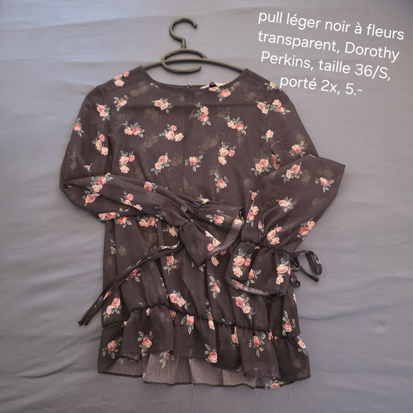 Dorothy Perkins Maglioni & Felpe: Pull Dorothy Perkins fleuri transparent taille 36 neuf – Nuovo (secondo la descrizione) da Monthey venduto da Chez-Dani-81