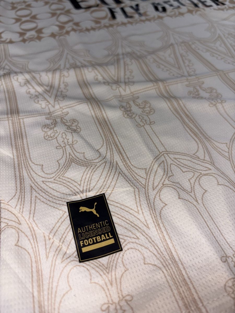 Puma Leibchen & Hosen: Trikot Puma x AC Mailand L Pleasures – Neu (gemäss Beschreibung) aus Au SG von  3