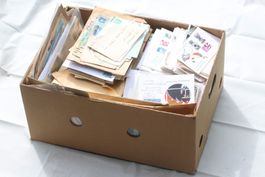 Grossartiges Lot Briefe International - Box 3