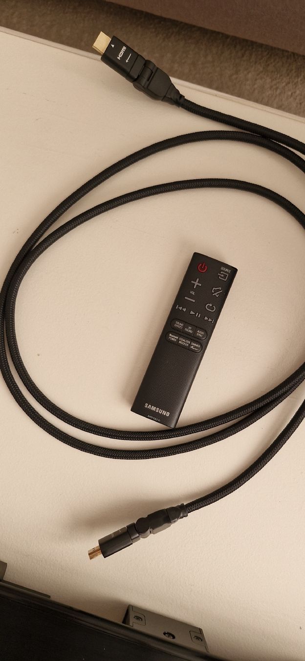 Samsung Home Cinema: Samsung Hw-H450 290 W, 2.1 Kanal – Usato da Buchs SG venduto da stevemcfly 4