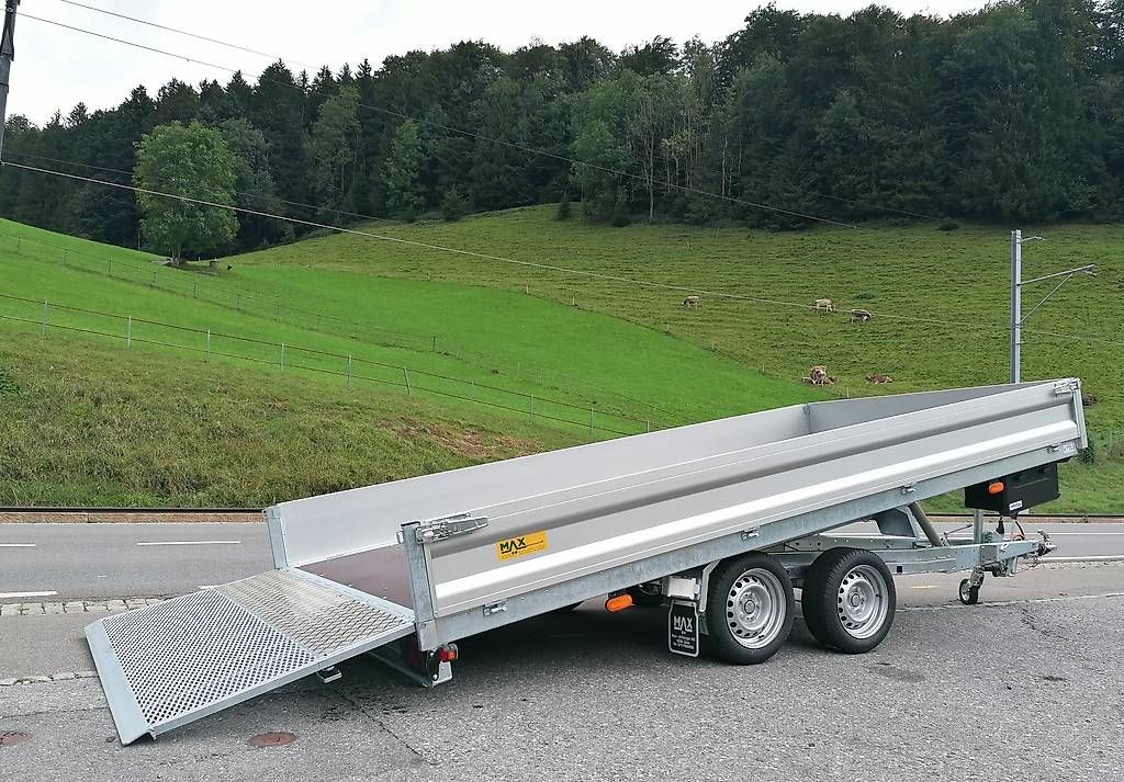 Rimorchi: Neu Maschinentransporter 3.5t Profi Version – Usato da Gais venduto da MAX-Anhaenger