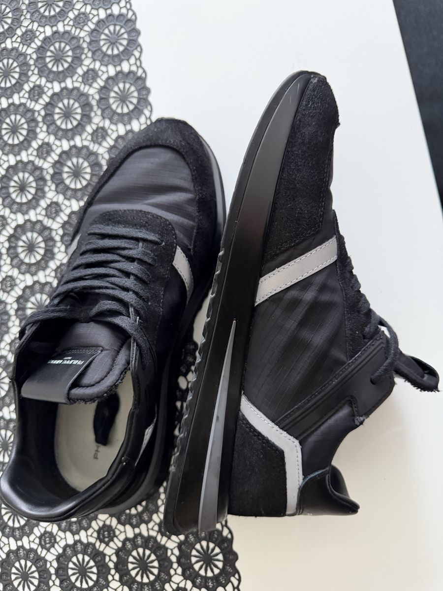 Herrenschuhe: Philippe Model Sneaker Grösse 41 schwarz Leder Textil – Gebraucht aus Niederweningen von mer_ynv7 2