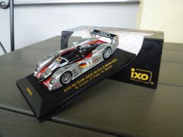 Audi R8 (Le Mans 2002)