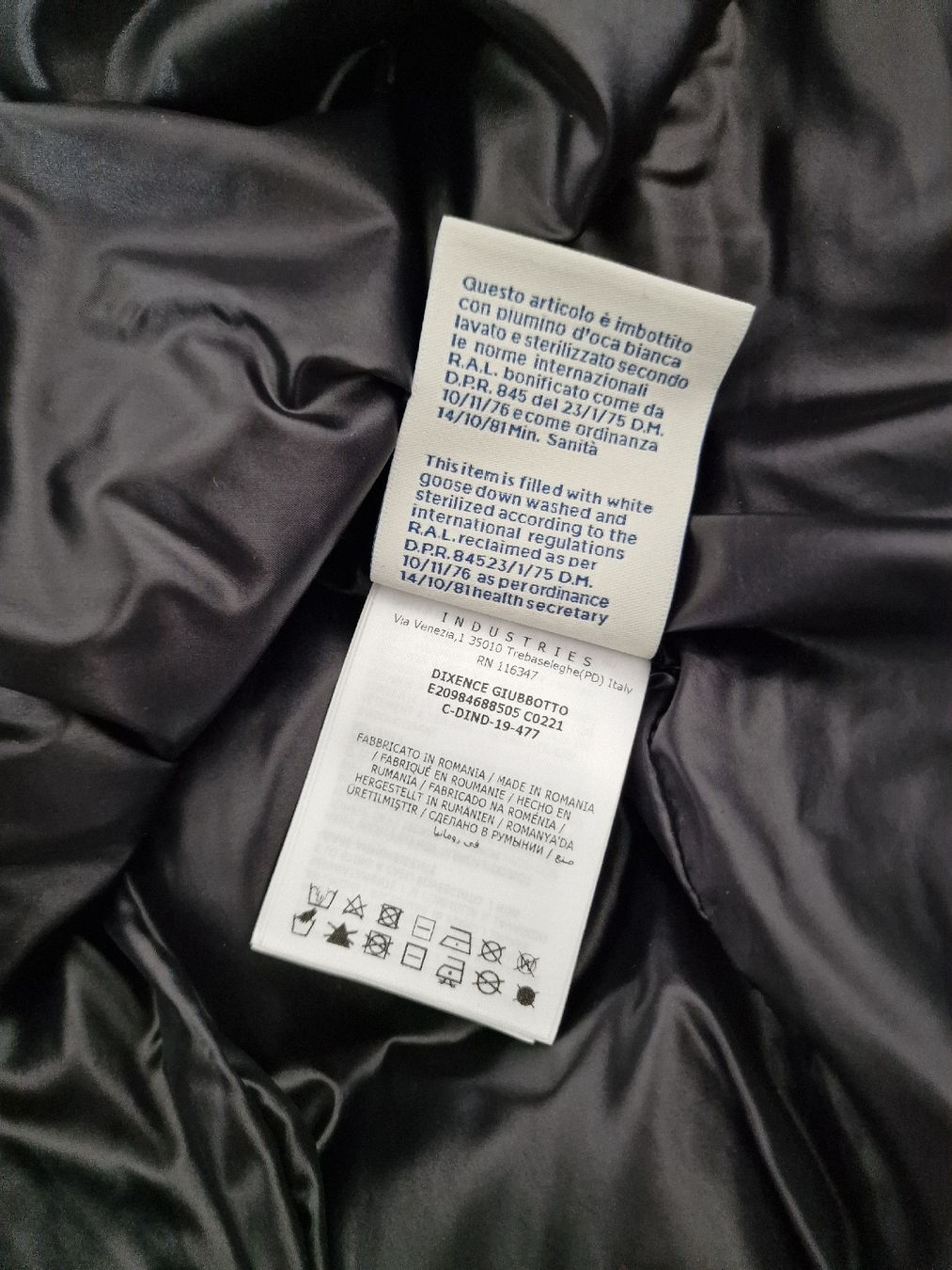 Moncler Giacche: Moncler Grenoble "Dixence" XS – Nuovo (secondo la descrizione) da Yverdon-les-Bains venduto da Ed9lude 7
