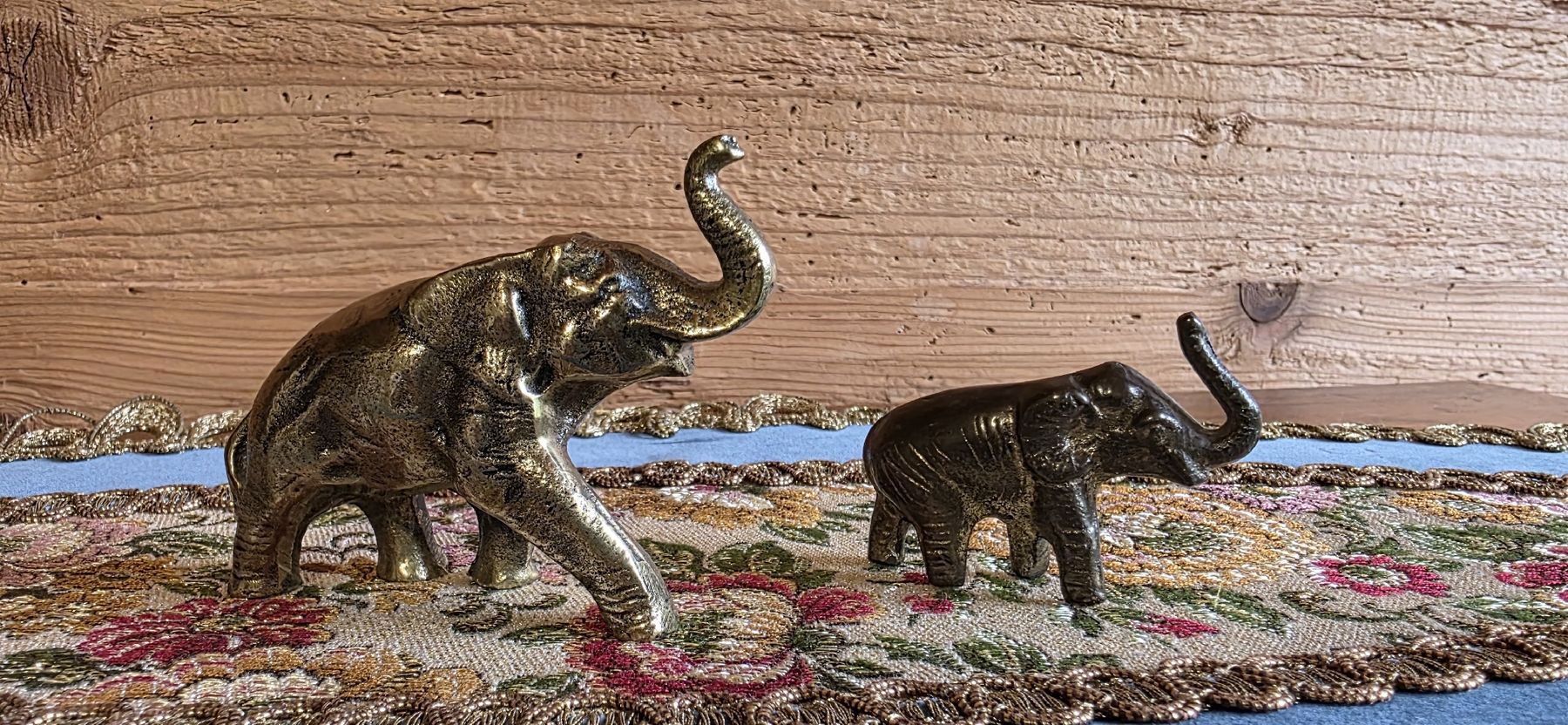 Figuren: Set Messing,  Bronze Elefanten  – Gebraucht aus Wolfhalden von Nati-Nati 2