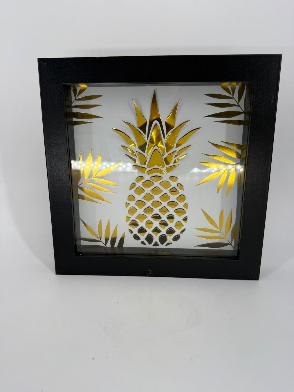 Foto & Immagini: Goldene Ananas Bild im Rahmen – Usato da Auenstein venduto da moin.