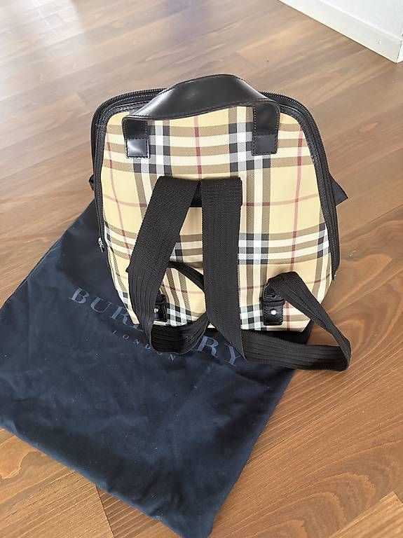 Burberry Rucksäcke: Burberry Rucksack (original) – Gebraucht aus Arlesheim von Frenchie 1