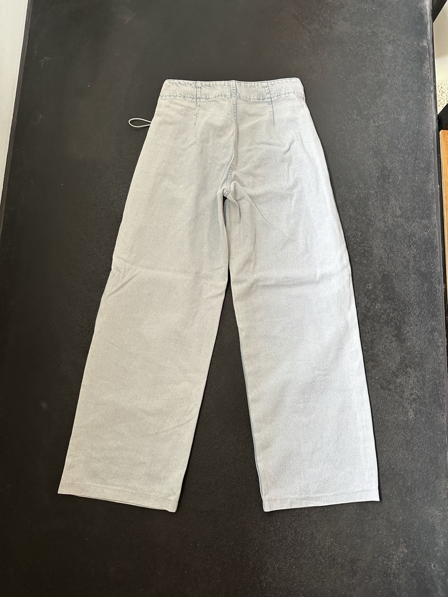 Bershka Jeans: Bershka Jeans, hellblau – Usato da Romanshorn venduto da laa_279h 1