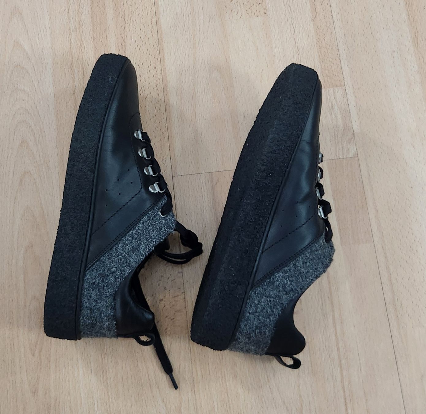 Navyboot Scarpe da uomo: Baskets Navyboot cuir et laine noir 42.5 – Usato da Niedergösgen venduto da Eva2410 2