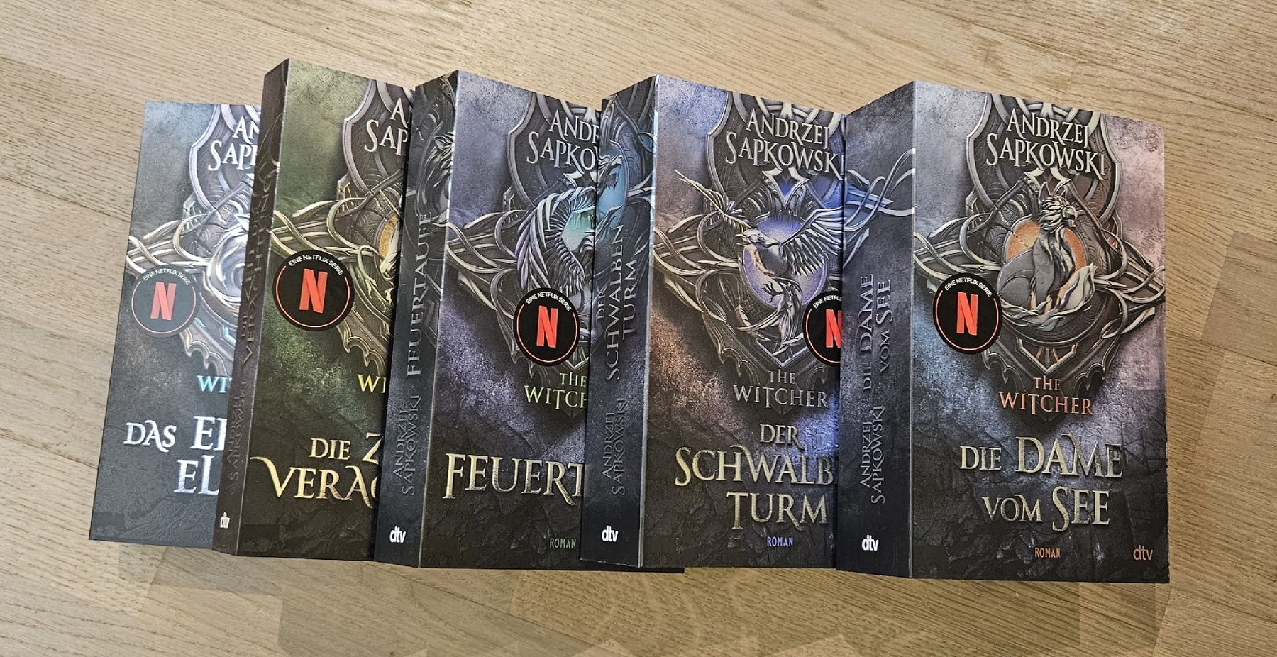Libri: The Witcher - Buchreihe – Nuovo e nell'imballaggio originale da Einsiedeln venduto da Marina.96