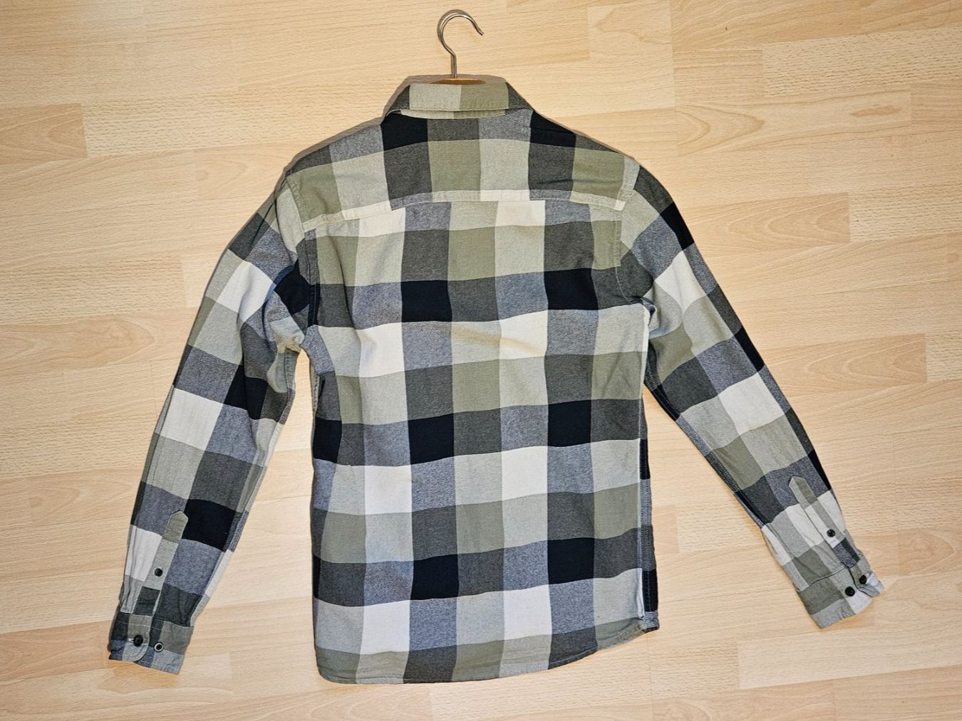 Only Camicie: Hemd, Marke ONLY & SONS, slim, Grösse M – Usato da Jona venduto da ASMARADO 1