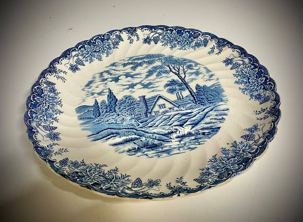 Assiettes: Teller - teils mit nostalgischem oder dekorativem Wert – D'occasion à Chur par Tenorio 4