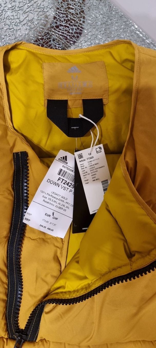 Adidas Gilet & Giacche senza maniche: Adidas Gr. M – Nuovo e nell'imballaggio originale da Luzern venduto da Reni025 4
