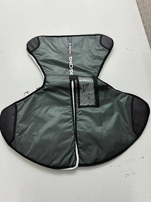 Surfboards & Schwimmbrette: Foil Gong Bag taille L neuf  – Gebraucht aus Le Mont-sur-Lausanne von swisssail 1