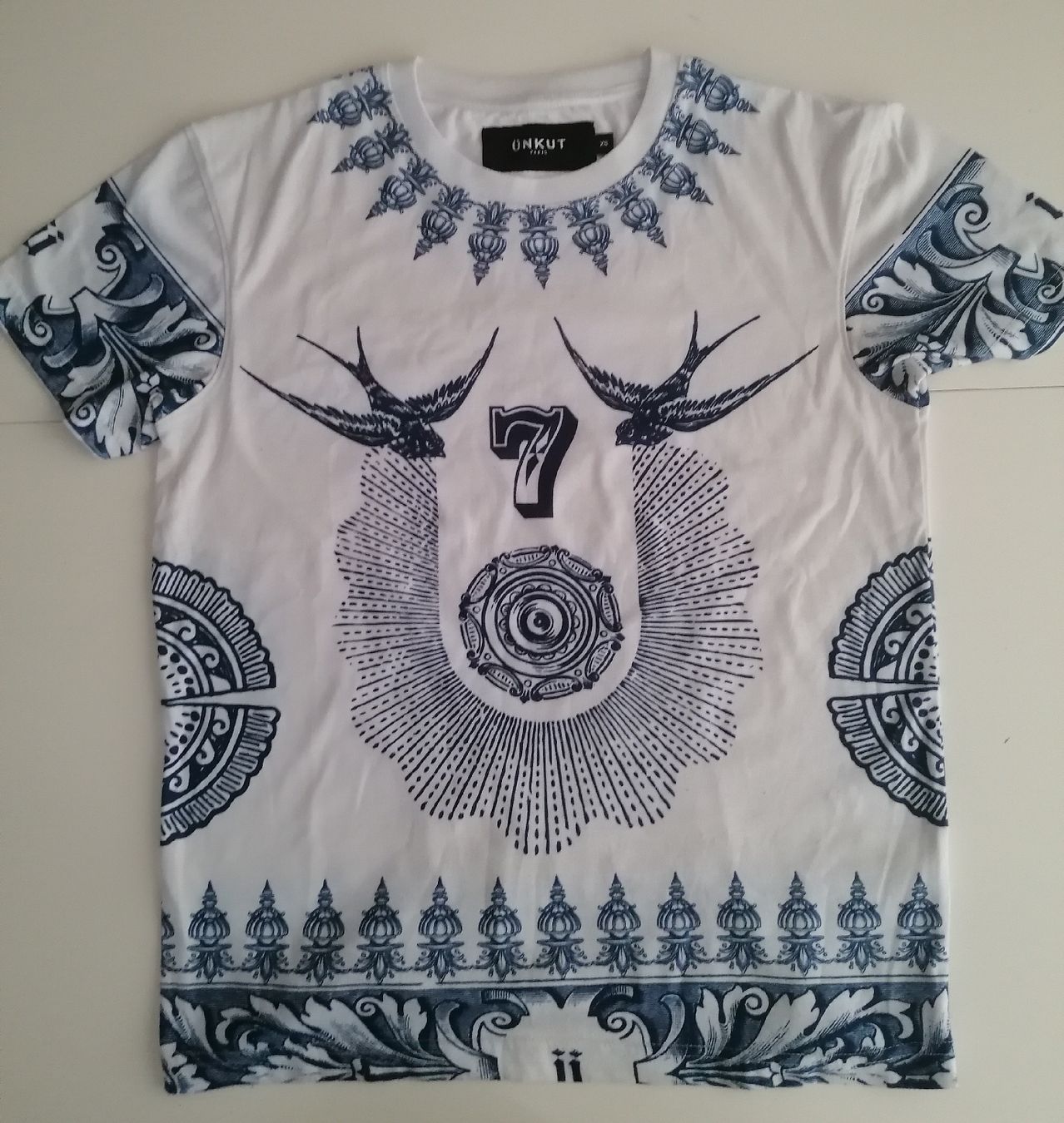 Lotti di vestiti: Lot tshirts Ünkut  – Usato da Ecublens VD venduto da Loic_LivresEtLettres 5