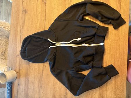 Schwarzer Kapuzenpullover, Hoodie, Grösse S
