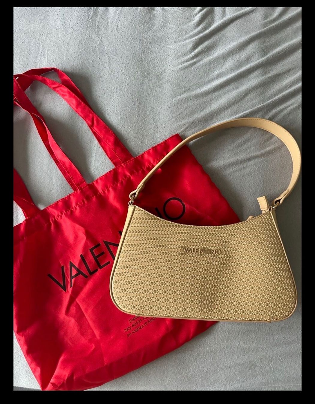 Valentino Borse da donna: Hand- / Umhängetasche - Valentino – Nuovo (secondo la descrizione) da Zürich venduto da ali_celi