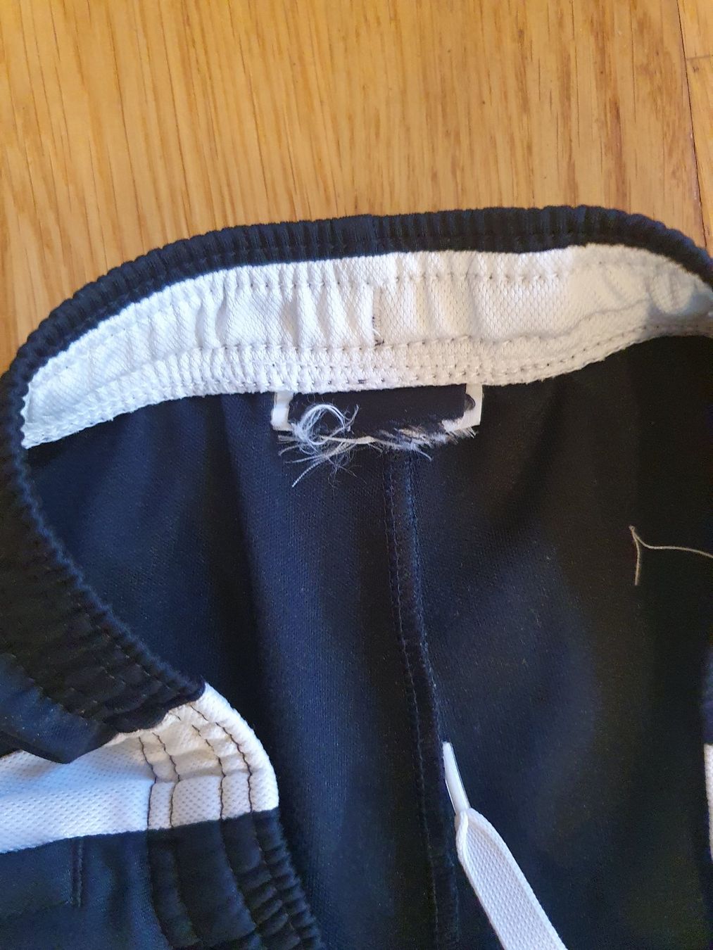 Nike Pantaloni: Nike Trainerhose Grösse XS – Usato da Zürich venduto da loosebone 3