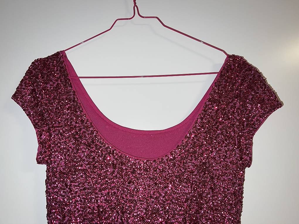 Kleider: Pinkes Paillettenkleid Gr. S – Gebraucht aus Sevelen von ale_v29l 2