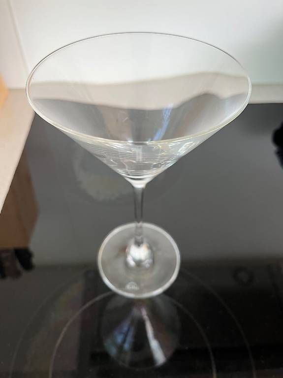 Martini Bicchieri: 7 Martini-Gläser gratis zum Abholen – Usato da Niederwangen BE venduto da Mister-Sim 1