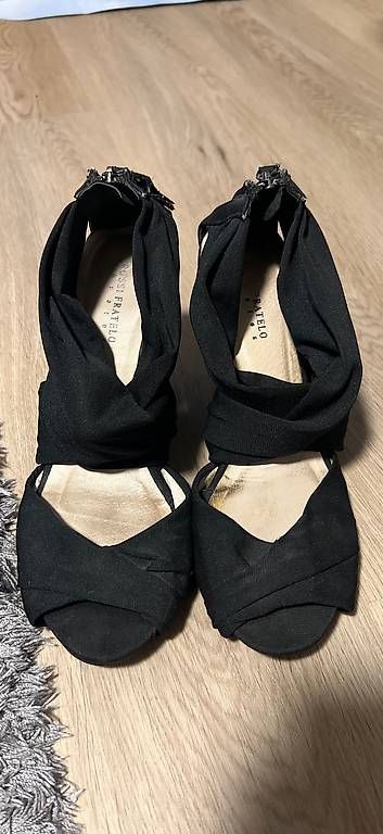 Scarpe da donna: Keilabsätze Gr. 37 – Usato da Schaan venduto da bar_pp72 1