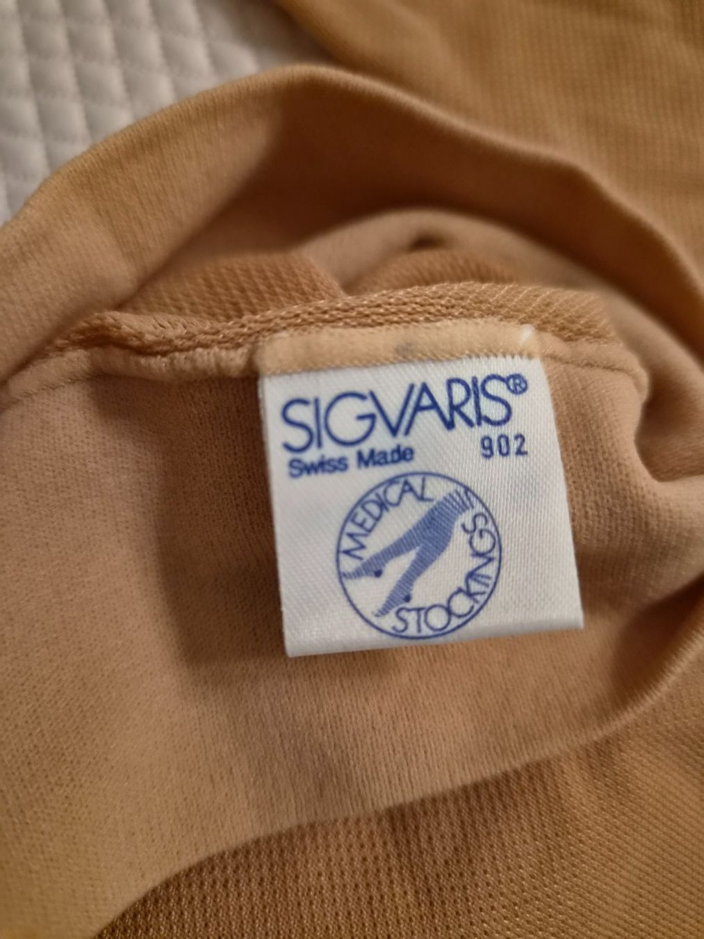 Socken: Sigvaris Kompressionsstrümpfe  small plus gebraucht – Gebraucht aus Zürich von Citalo 1