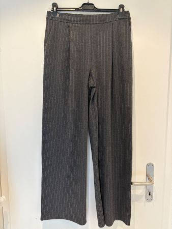 Elegant pants - Size M - NEW