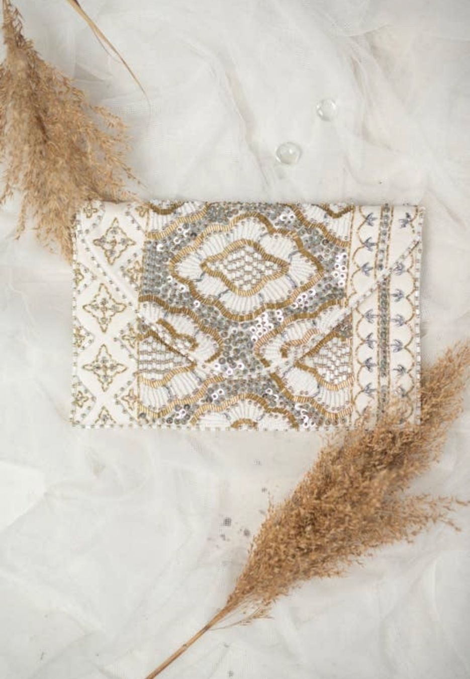 Taschen für Damen: Clutch „Selina“ – Neu und originalverpackt aus Bülach von DuffyFashionAvenue