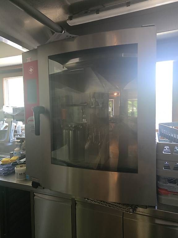 Küchengeräte: Hugentobler Komibackofen Steamer  – Gebraucht aus Selzach von Grievas 3