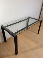 Schreibtisch mit Glasplatte schwarz