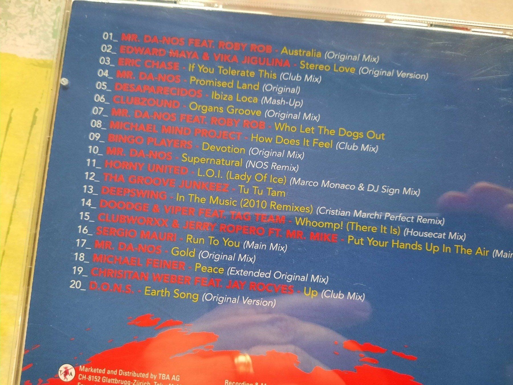 CDs: CD Mr. Da-Nos World Tour – D'occasion à Pully par bro_n52j 2