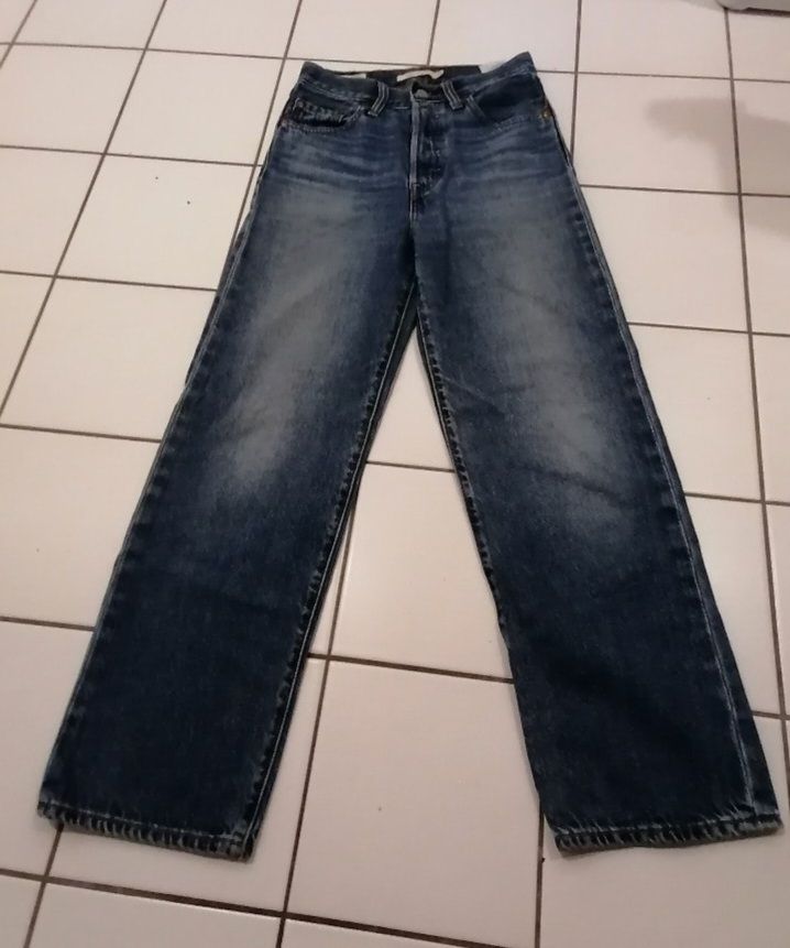 Levi's Jeans: Jeans Levi's W24 L27 – D'occasion à Ste-Croix par Sporchet 7