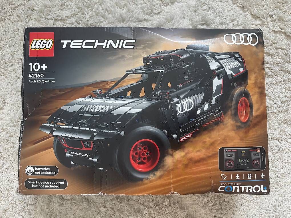Kit di costruzioni: LEGO Technic 42160 Audi RS Q e-tron – Usato da La Chaux-de-Fonds venduto da baz_sl5w