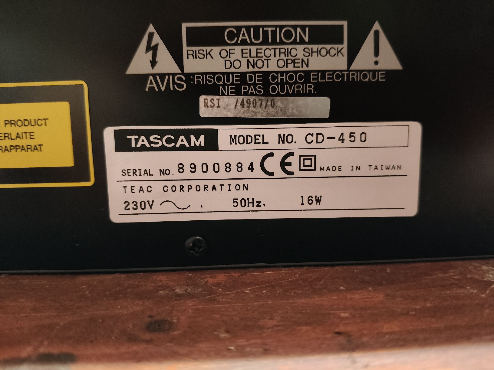 CD: Lettore CD Tascam CD-450 – Difettoso da Sala Capriasca venduto da Quisquilio 3