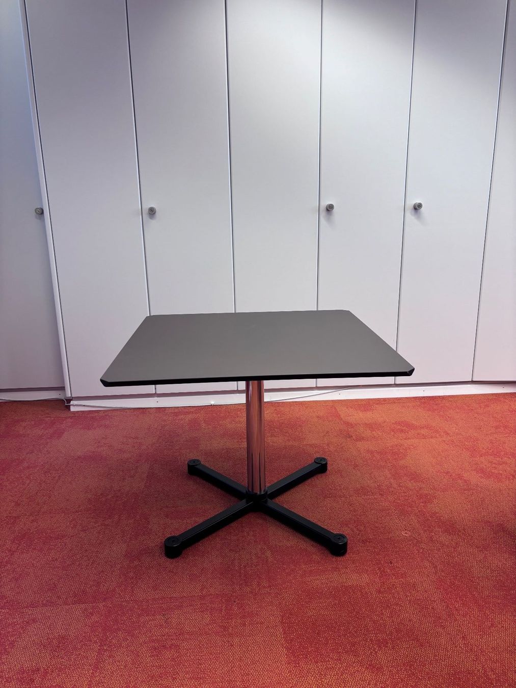 Tables: USM Kitos Tisch – D'occasion à St. Gallen par Ralf05 1