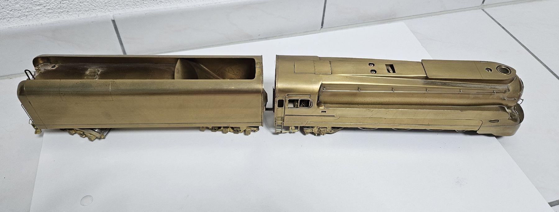 Modellini di ferrovie: Dampflokomotive Alco Models Messing Spur H0 ungetestet – Usato da Schlieren venduto da Bestleo