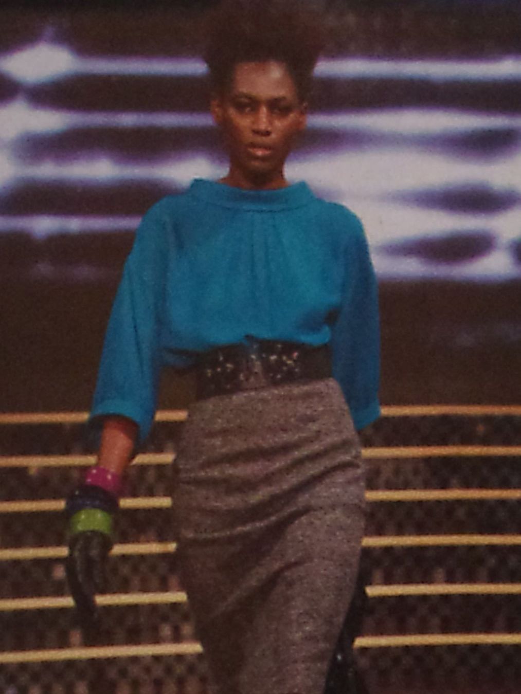 Mango Camicette: 🤩MANGO RETRO-STYLE BLUSE SCHWARZ NEU – Nuovo (secondo la descrizione) da Olten venduto da Naja-Twins-Twins 1