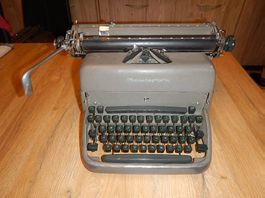 Schreibmaschine
