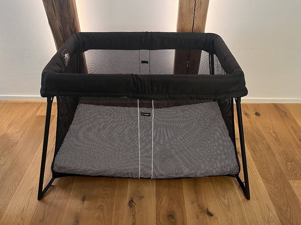 Betten: Babybjörn Reisebett light – Gebraucht aus Liestal von balou44mogli