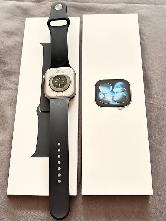 Apple Smartwatch: Apple Watch 11 LTE/GPS/46mm – Usato da Zürich venduto da Tomasz07 1
