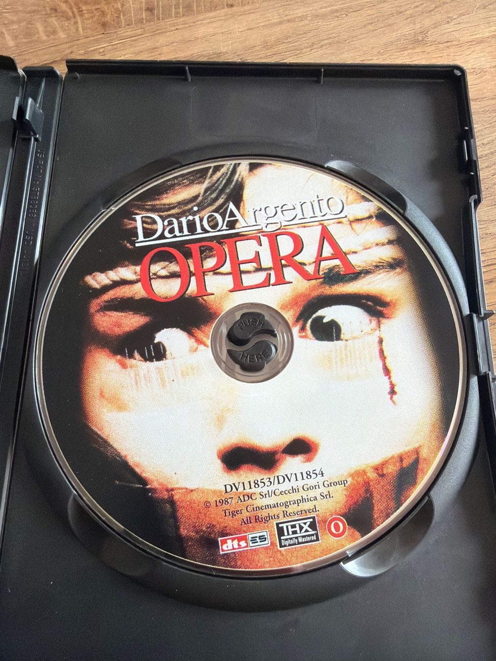 Alle DVDs: Dario Argento’s Opera - Limited edition (Code free) – Gebraucht aus Lugano von bad_2t9b 2