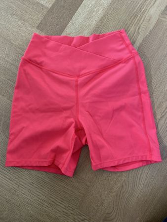 Halara Sport Shorts, Grösse S, Neuwertig, Sommer-Hit!