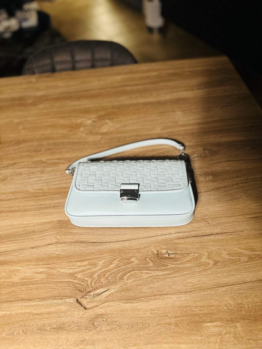 Michael Kors Taschen für Damen: Wunderschöne Tasche von Michael Kors – Neu (gemäss Beschreibung) aus Uetikon am See von Mici_Ki 1